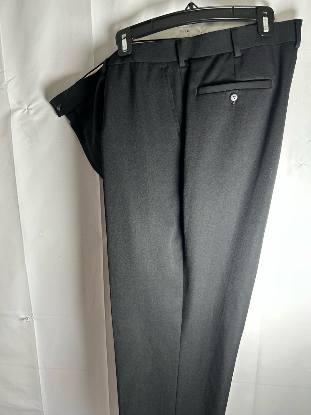 Men's Black Dress Pants - Classic Straight Fit 40X32 - Picture 3 of 16